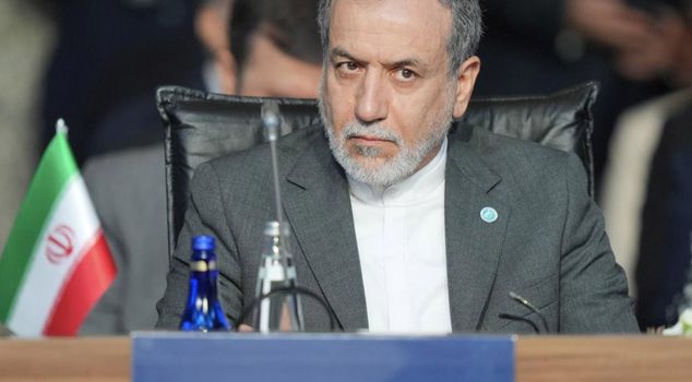 Iran's Foreign Minister Araghchi is going to Islamabad for negotiations.