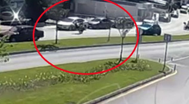 He lifted the front of the motorcycle for 3 seconds and received a fine of 46,000 TL.