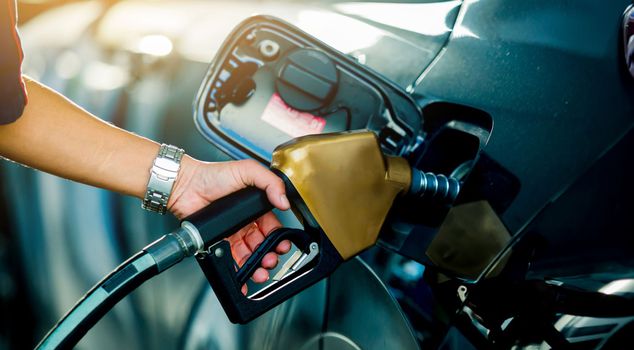 Oil giant announces acquisition! $16.4 billion deal