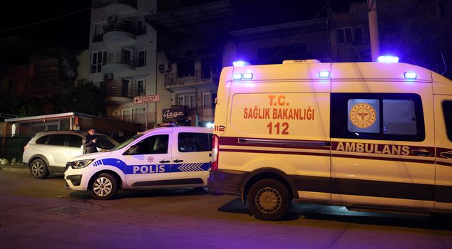 Father died, son intubated in house fire in Izmir