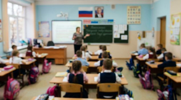 4th grade student stabs teacher in Russia