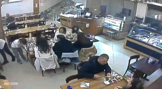 A restaurant employee saved a little girl who had food stuck in her trachea.