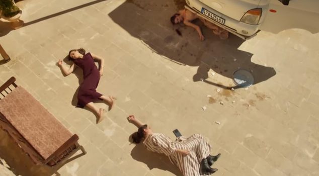 Reaction to the van scene in Uzak Şehir: It's become like Indian soap operas