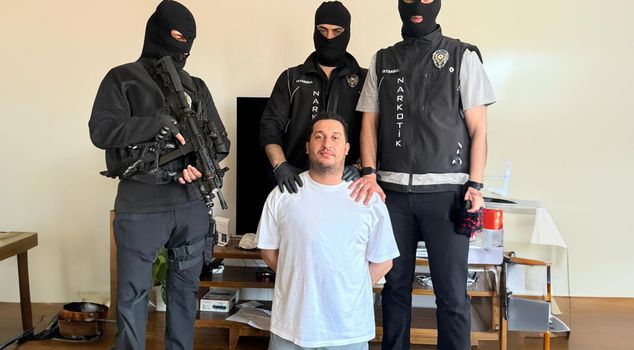 Совместная операция МИТ и Наркотика! Наркобарон пойман в Стамбуле