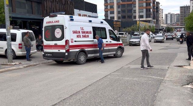 A young girl who fell from the 8th floor lost her life.