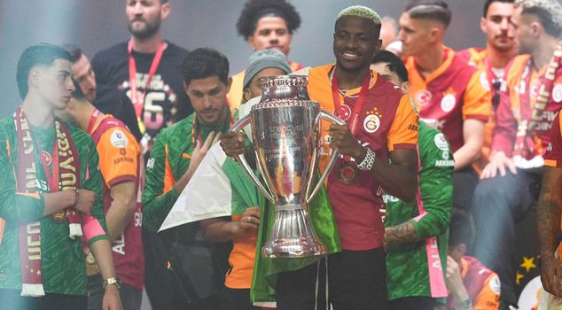 Unforgettable feast at Galatasaray! Everyone is talking about these moments.