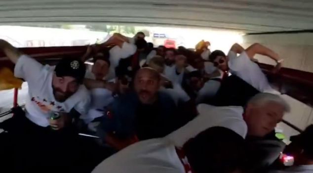Reactions are pouring in for the driver! Here are the moments when Galatasaray football players narrowly escaped death.