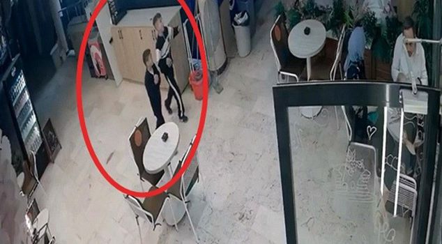 2 ребёнка устроили пожар в Ассоциации болельщиков Фенербахче! Эти моменты запечатлены на камере секунда за секундой