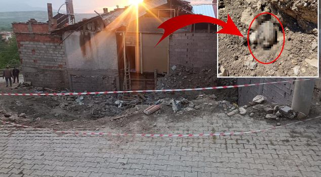 Children playing in an abandoned house found a hand grenade from the Turkish War of Independence.