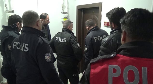 In Erzurum, a 17-year-old stabbed and took his grandmother hostage; he surrendered after being persuaded by his aunt.