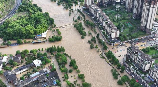 21 people have died in floods caused by heavy rains in China.