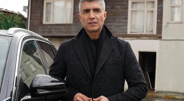 The explanation he made will stir things up! Özcan Deniz is filming the movie of his mother, with whom he is in a feud.