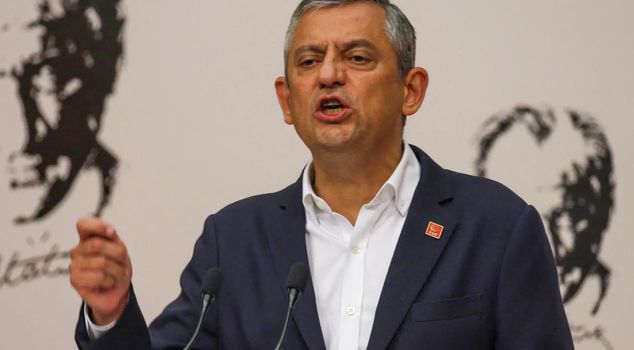 Harsh response from Özgür Özel to deputies' proposal to 'form a new party'