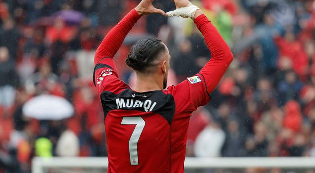 A giant suitor for Vedat Muriqi, who shines in Spain