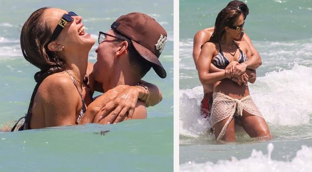 She had ended her 17-year marriage! She rekindled love with her new boyfriend on the beach.