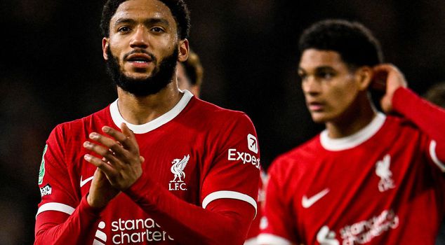 Beşiktaş is making a big move in the transfer market! Joe Gomez is on the target list.