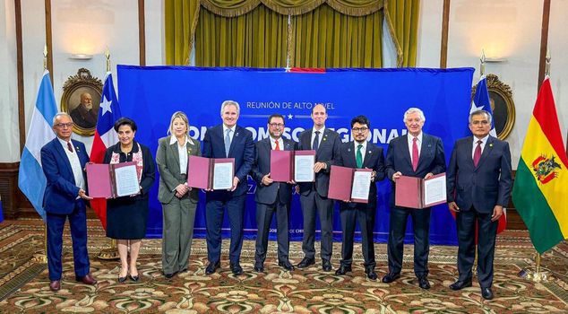 5 countries in Latin America signed the 'Santiago Commitment' to combat organized crime