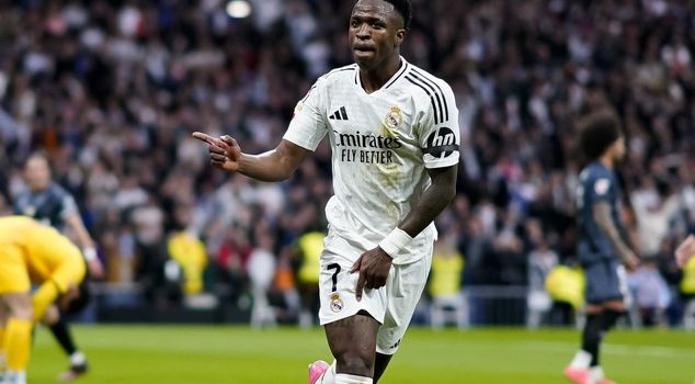 راتب فينيسيوس جونيور المطلوب من ريال مدريد أثار أزمة