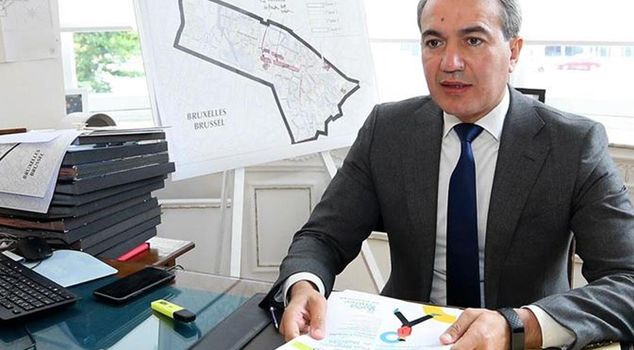 تعيين وصي على رئيس بلدية تركي في بلجيكا بسبب مخالفات