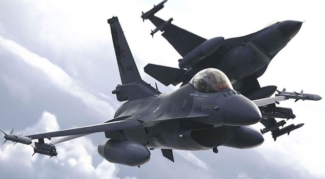 Tension rises in the Baltics: French and Russian warplanes come nose to nose