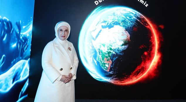 Emine Erdoğan spoke at the opening of the Zero Waste Forum.
