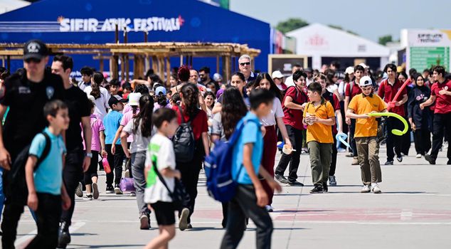 Last day at the Zero Waste Festival! Environment, technology, and music together
