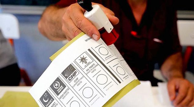 Election excitement in three provinces! Ballot boxes have been set up, voting has begun.