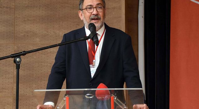 A president is being sought for Karşıyaka.
