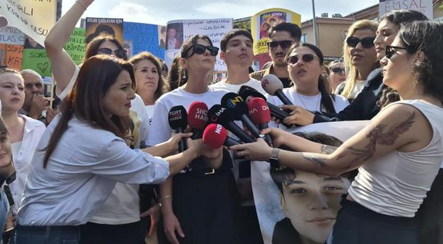 Скорбящая мать Атласа Чагаяна: Мы требуем прецедентного решения, мы не хотим, чтобы убийца был на свободе