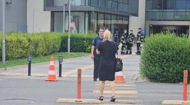 A 13-year-old child who made a 'suicide bomber' threat to a shopping mall in Kayseri has been caught.