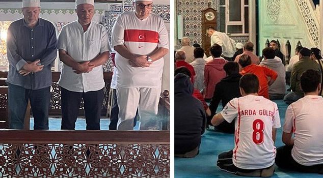 Citizens in Istanbul attended the morning prayer in national jerseys.