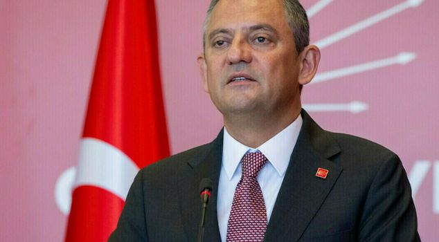 After the dismissal of provincial chairpersons, Özgür Özel called on party members to stand guard.