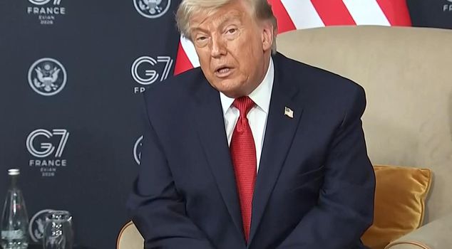 Trump: It's not true that the US will invest 300 billion dollars in Iran.