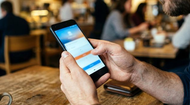 Attention to those who share bank details with others! Penalties are increasing.