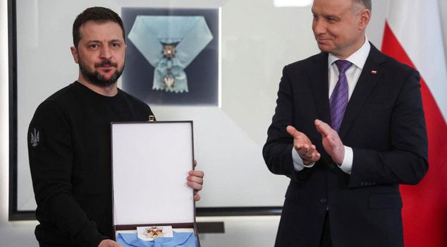 Высшая государственная награда Польши была отозвана у президента Украины Зеленского.