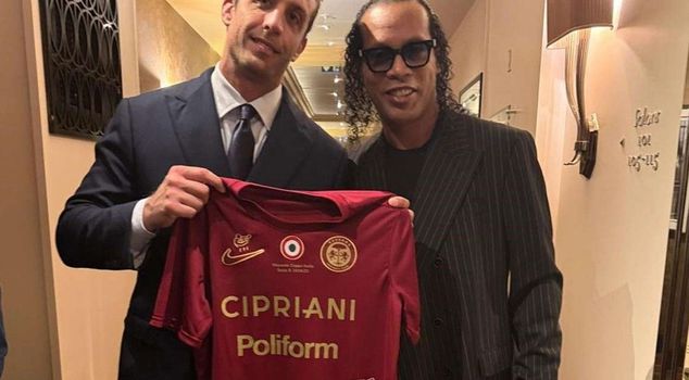 Ronaldinho returns to football! He will be teammates with the former Başakşehir star.