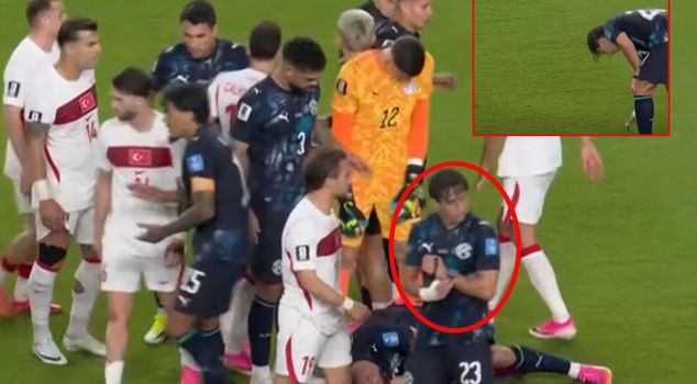 The Paraguayan footballer who scored against Turkey stole the referee's watch from his wrist