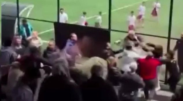 Parents clashed at a children's match