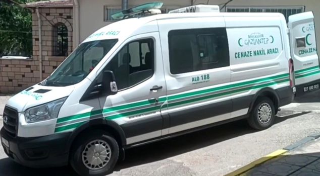 هذا هو الموت! حادثة لا تُصدق في بستان الفستق