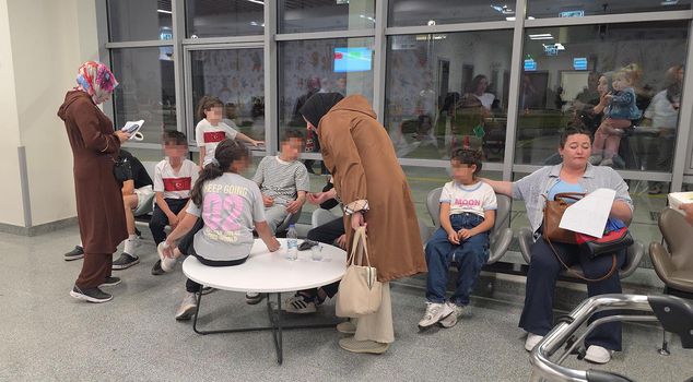 71 people were hospitalized after eating chicken and rice at a school event in Kütahya