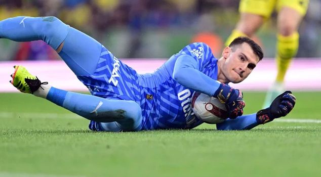 Beşiktaş made a move to shake up Fenerbahçe! They pressed the button for Livakovic.