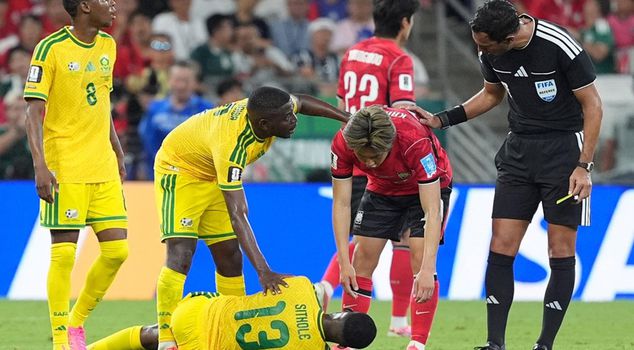Here is the first match of the round of 32 in the World Cup! A first in history.
