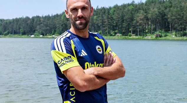 Vedat Muriqi described the incident he experienced during his transfer to Fenerbahçe for the first time.