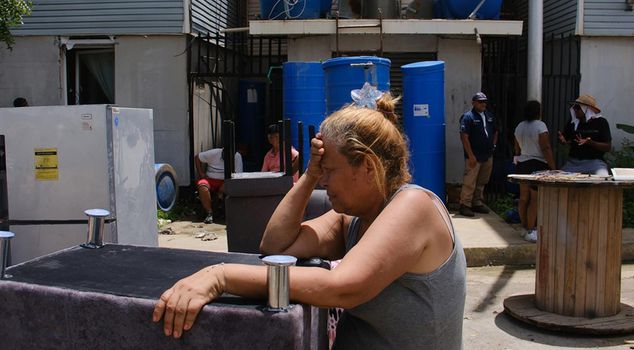 The number of people who lost their lives in the earthquakes in Venezuela has risen to 589.