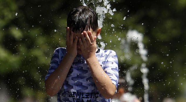 في باريس، توفي 109 أشخاص أمس بسبب درجات الحرارة الشديدة.