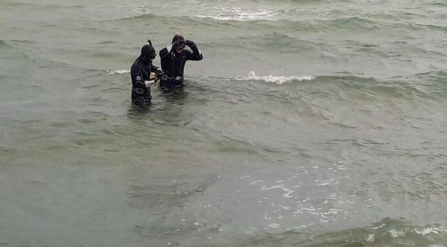 В Эдирне человек, зашедший в море, утонул и погиб.
