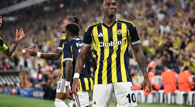 Jhon Duran is transferring to Galatasaray