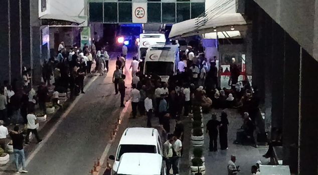 Armed clash between families in Batman: 4 injured