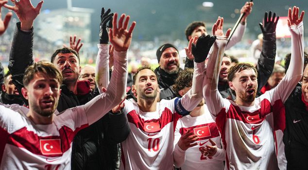 تم تحديد ملاعب مباريات المنتخب الوطني الأول مع فرنسا وإيطاليا