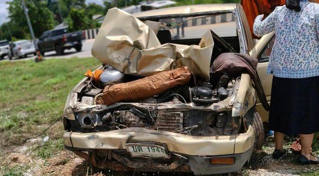 In Thailand, an 11-year-old child drove a pickup truck into a group of monks: 8 dead, 18 injured